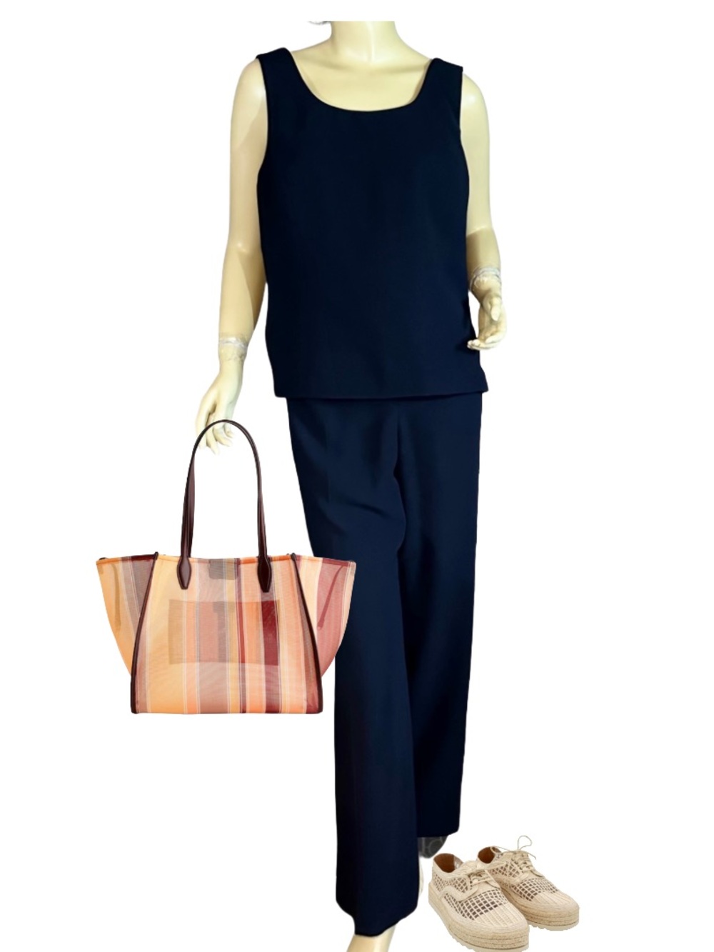 JONES WEAR NAVY BLUE TUNIC AND TROUSER SET (16)